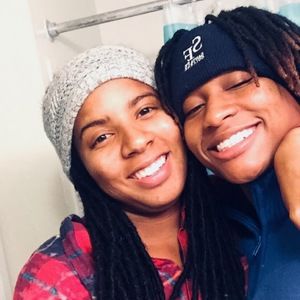 Meet your Posher, Asia and ari